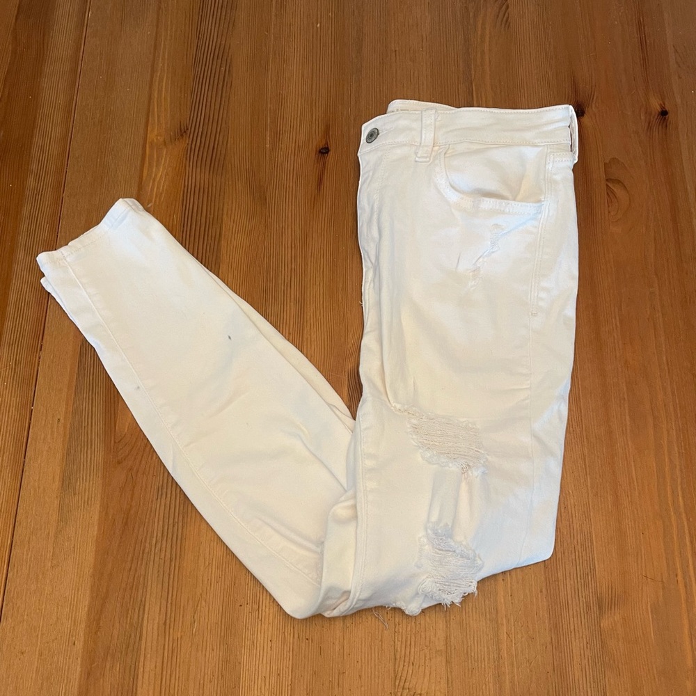 Arizona white skinny distressed jeans. Size 9